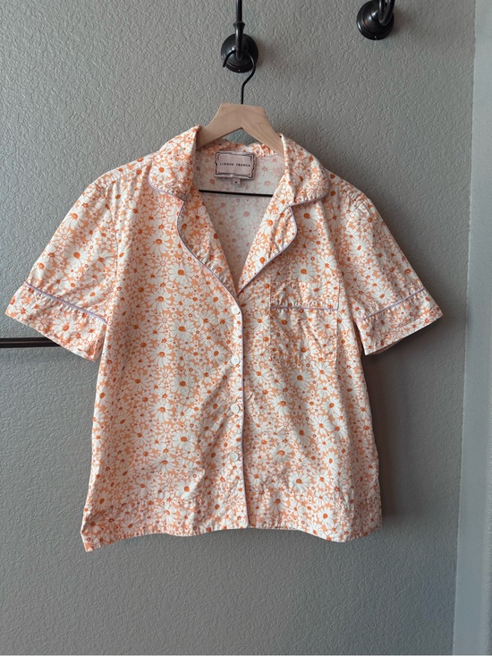 Lingua Franca Tops - Lingua Franca Women's Daisy Floral Short-Sleeve Button-Down Shirt Medium